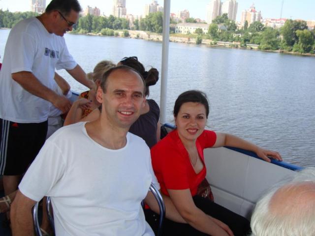 "Карпати" на Десні ( молодіжного задоволений.JPG)